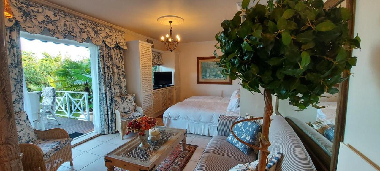 Roosboom Guest Apartments Somerset West Eksteriør billede