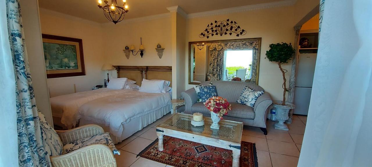 Roosboom Guest Apartments Somerset West Eksteriør billede