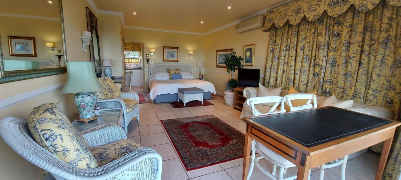 Roosboom Guest Apartments Somerset West Eksteriør billede