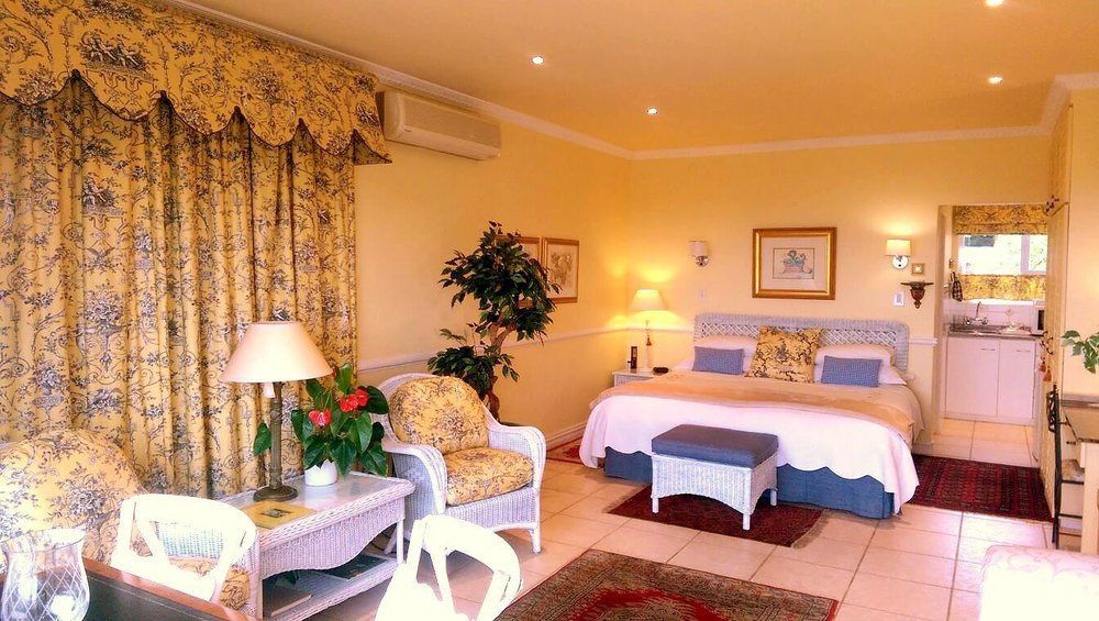 Roosboom Guest Apartments Somerset West Eksteriør billede